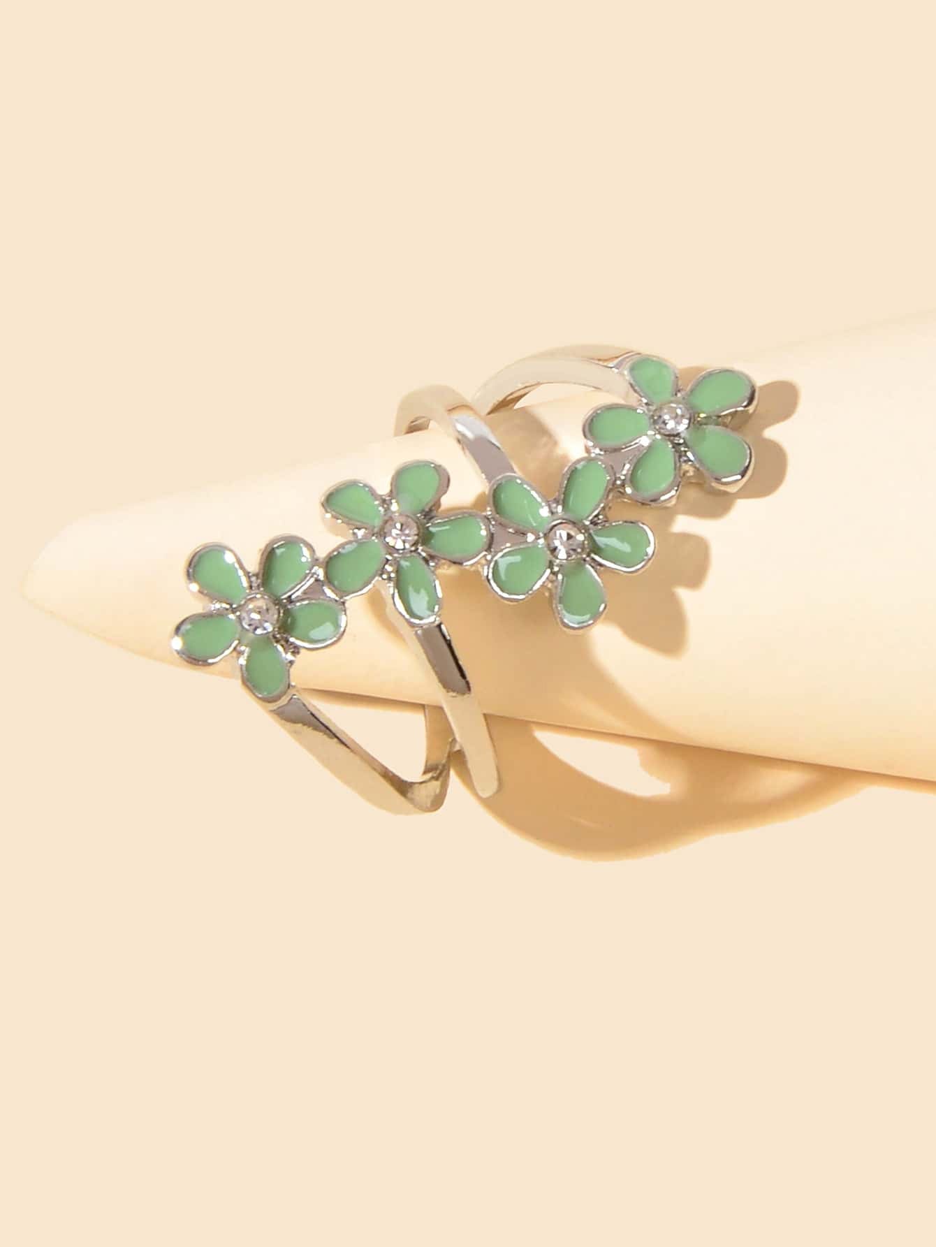 Elegant Jewelry Green Black Enamel Flower Finger Ring Wedding Band Comfort Ring-2